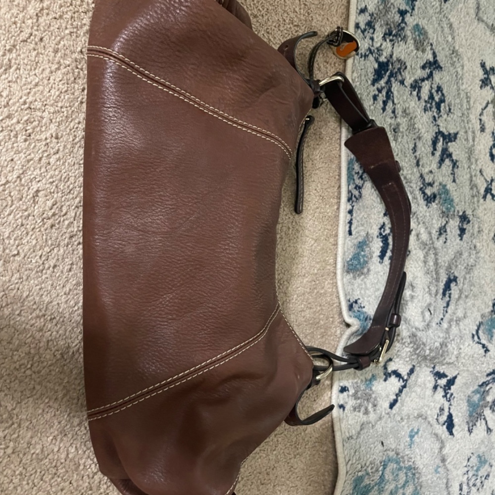 Dooney & Bourke handbag - Picture 2 of 3